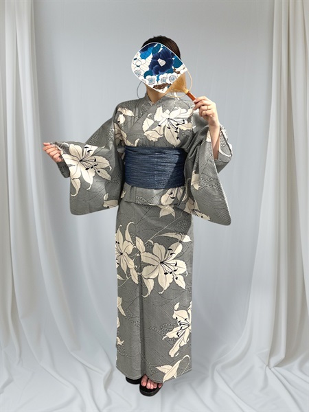 C381_JS-8 百合 グレージュ【二部式浴衣単品】