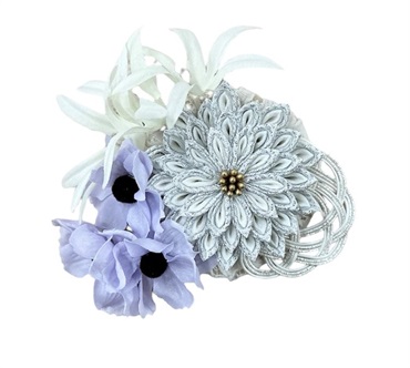 帯留め アネモネ菊つまみ ホワイトシルバー